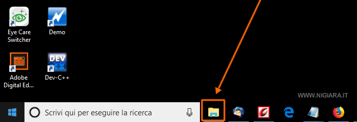 clicca sull'icona di Esplora File sulla barra inferiore delle applicazioni di Windows