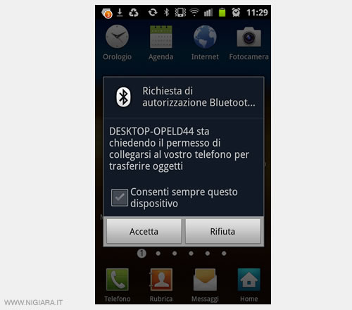 un esempio di richiesta di trasferimento file tramite bluetooth su uno smartphone Android