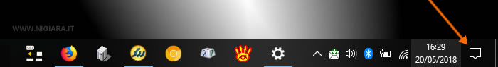 l'icona del Centro Notifiche si trova in basso a destra sulla barra delle applicazioni di Windows 10